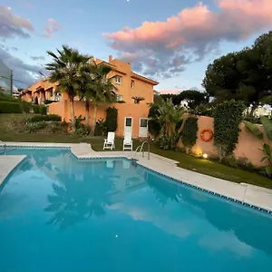 Privatunterkunft Deluxe In Royal Cabopino Townhouse