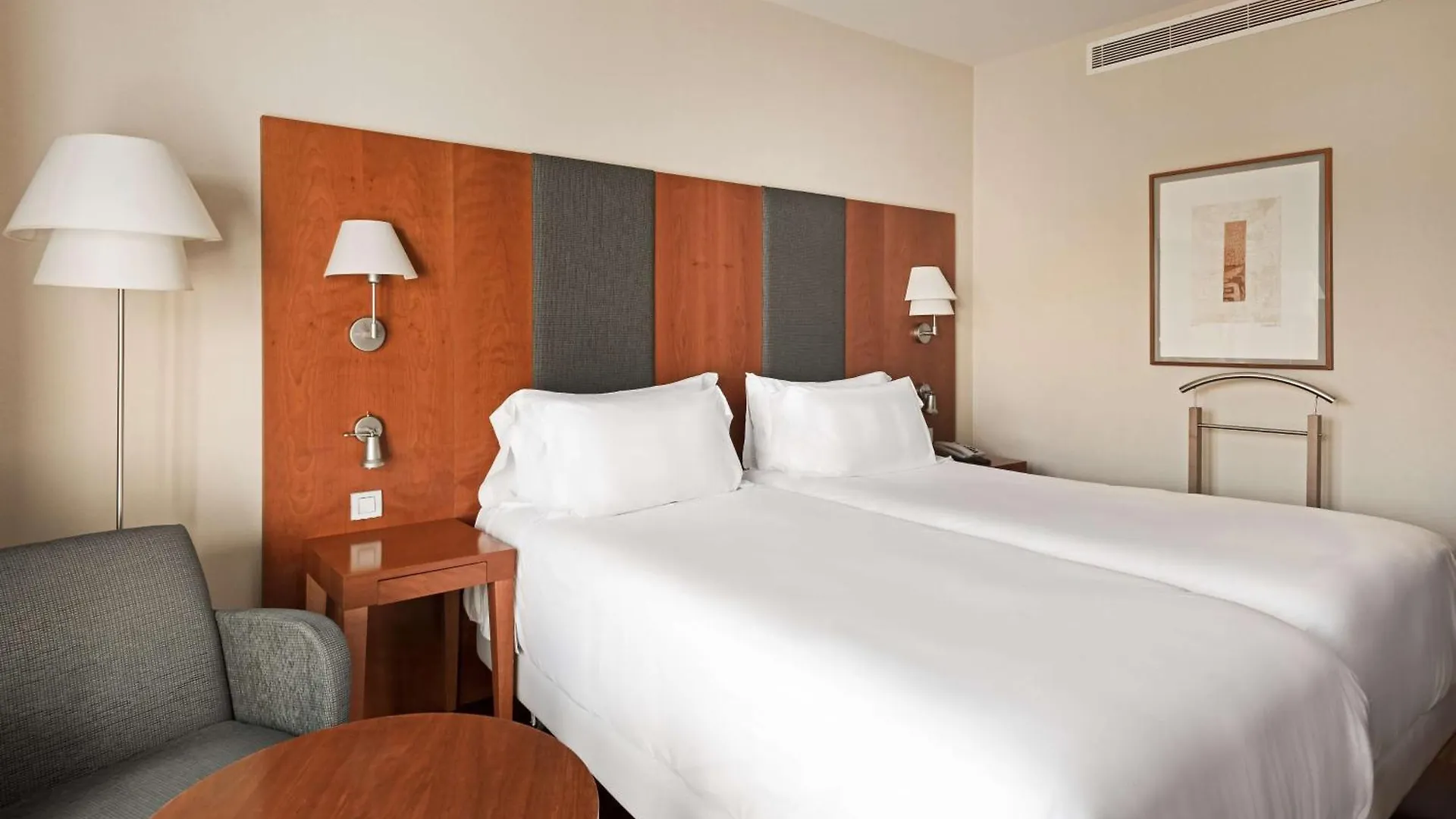 NH Marbella Hotell