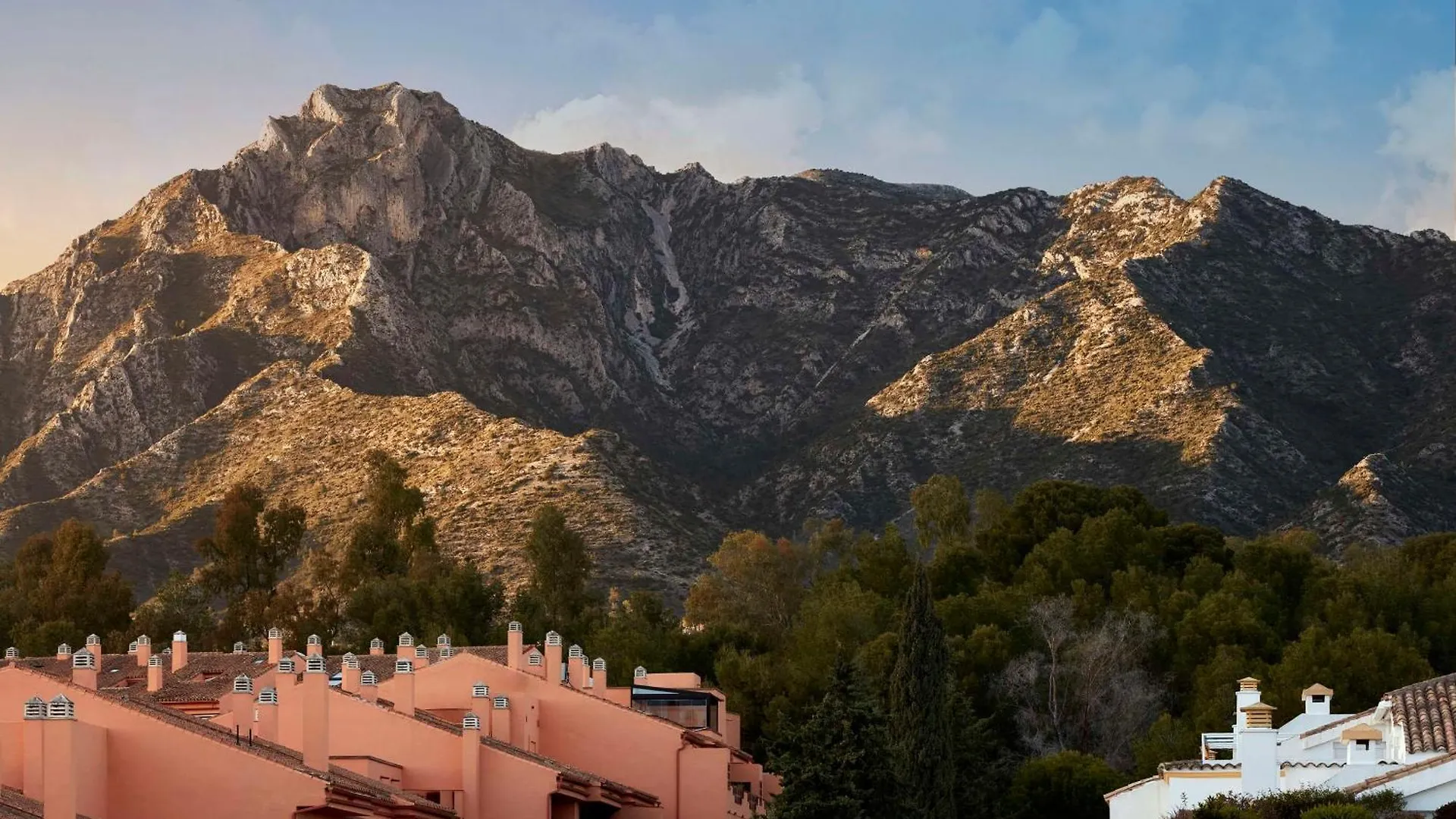 NH Marbella Hotell