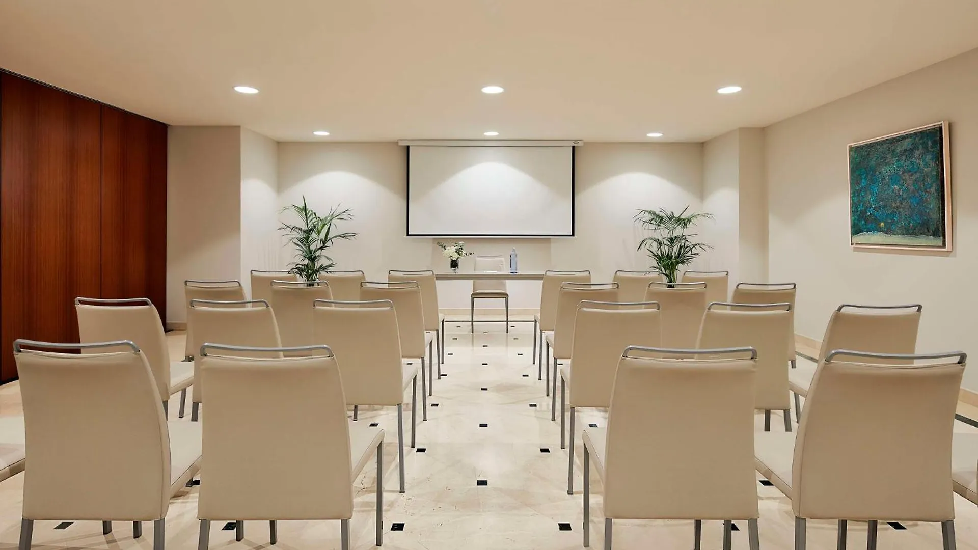NH Marbella Hotell