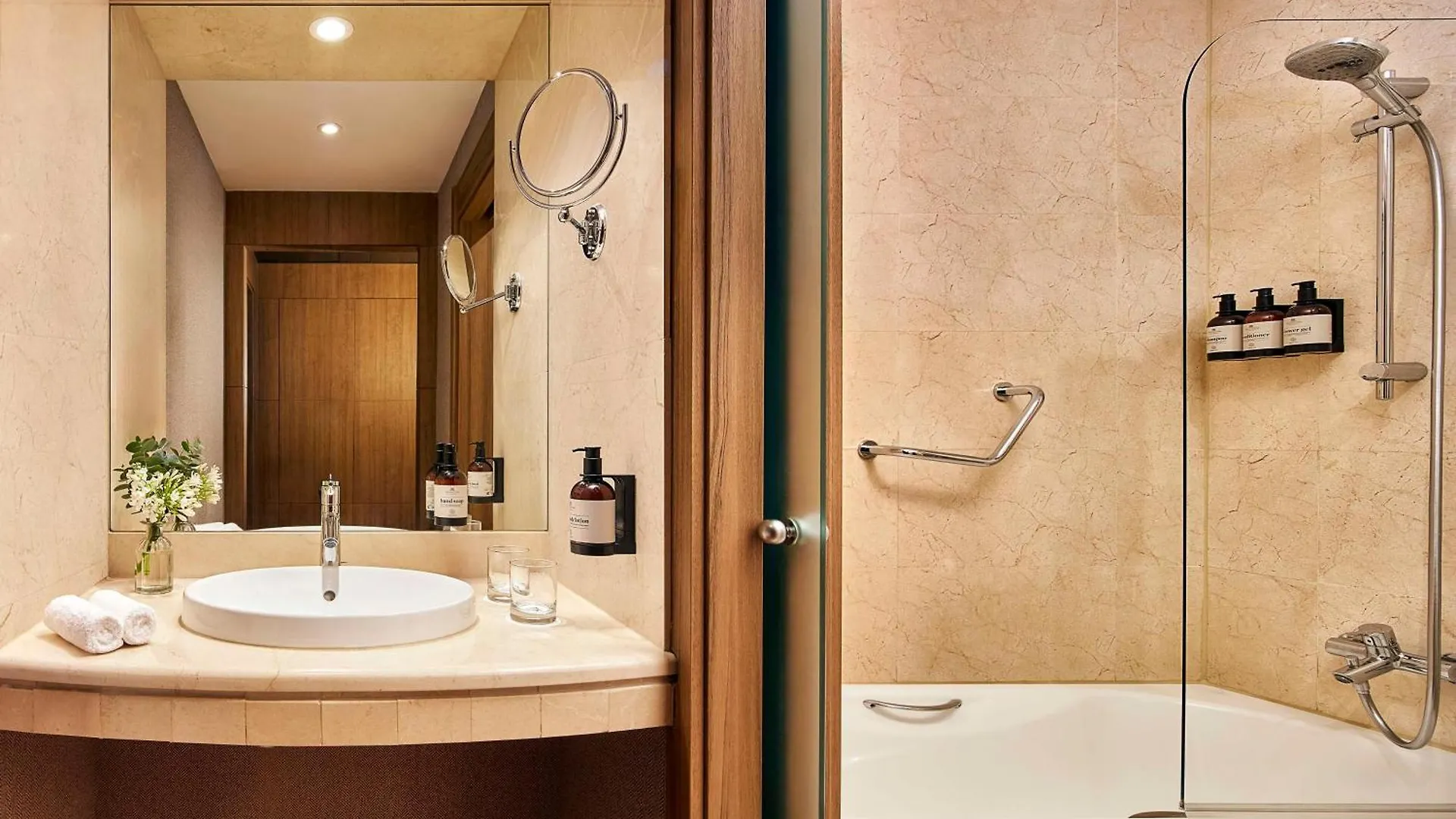 NH Marbella Hotell