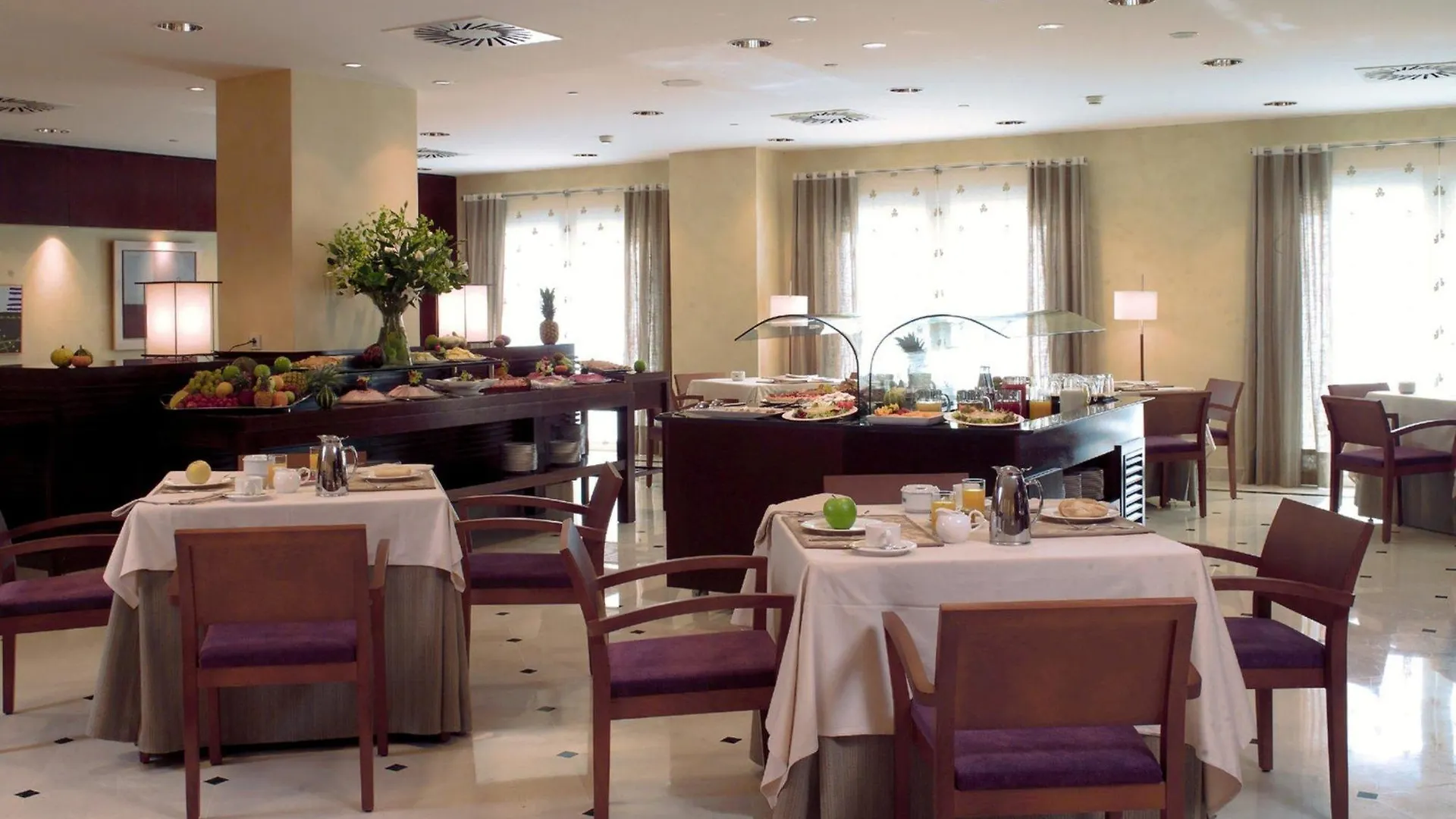 Nh Collection Marbella Otel